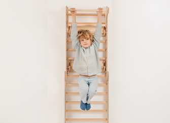 6in1 Kletterwand Indoor: Sprossenwand, Gymnastikringe, Hängende Leiter, Disc-Schaukel, Rutsche und Klimmzugstange für Kinder